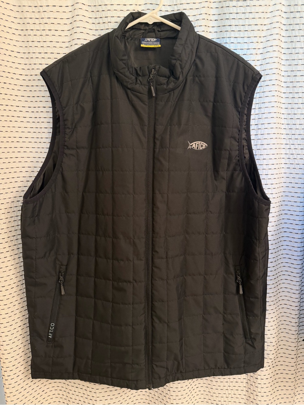 AFTCO Men's Black Pufferfish 300 Quilted Insulated Vest